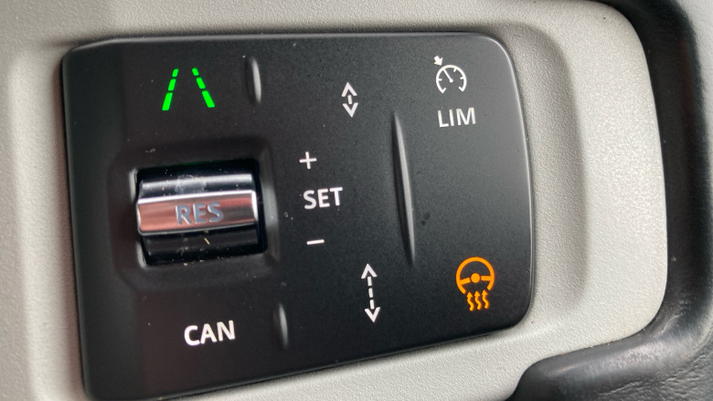 Land Rover Defender 3.0 D250 XS Edition 110 5dr Auto Diesel Estate